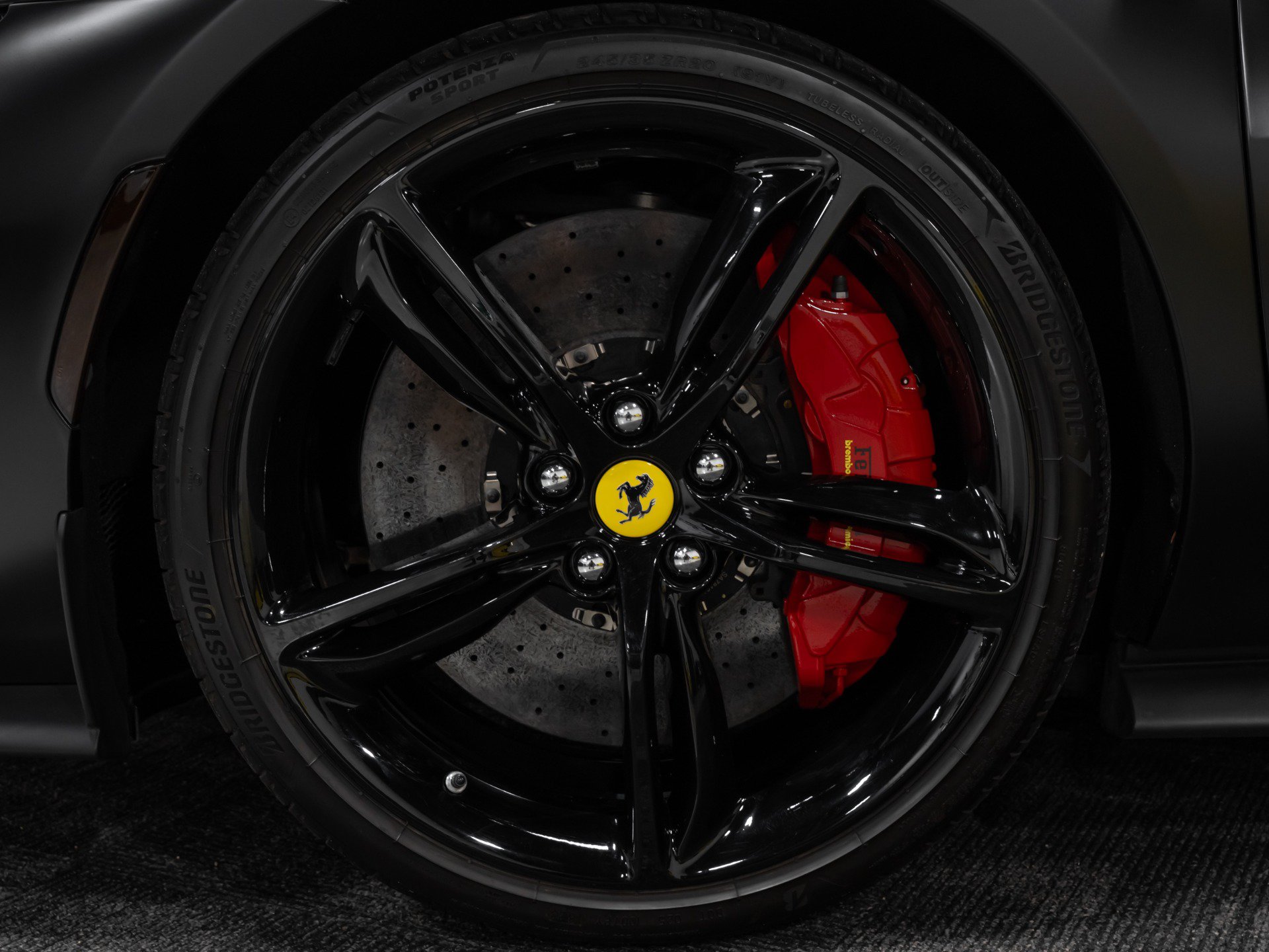 Used 2023 Ferrari 296 GTS RWD image 42