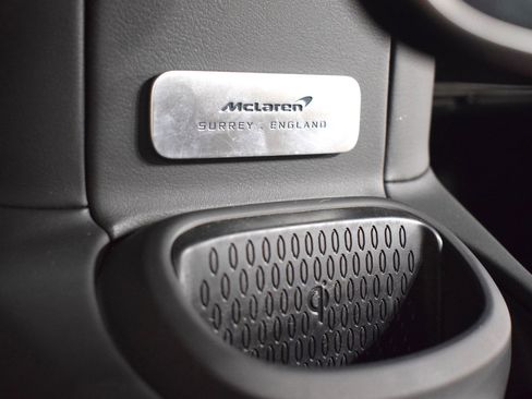 New 2025 McLaren Artura Spider image 27