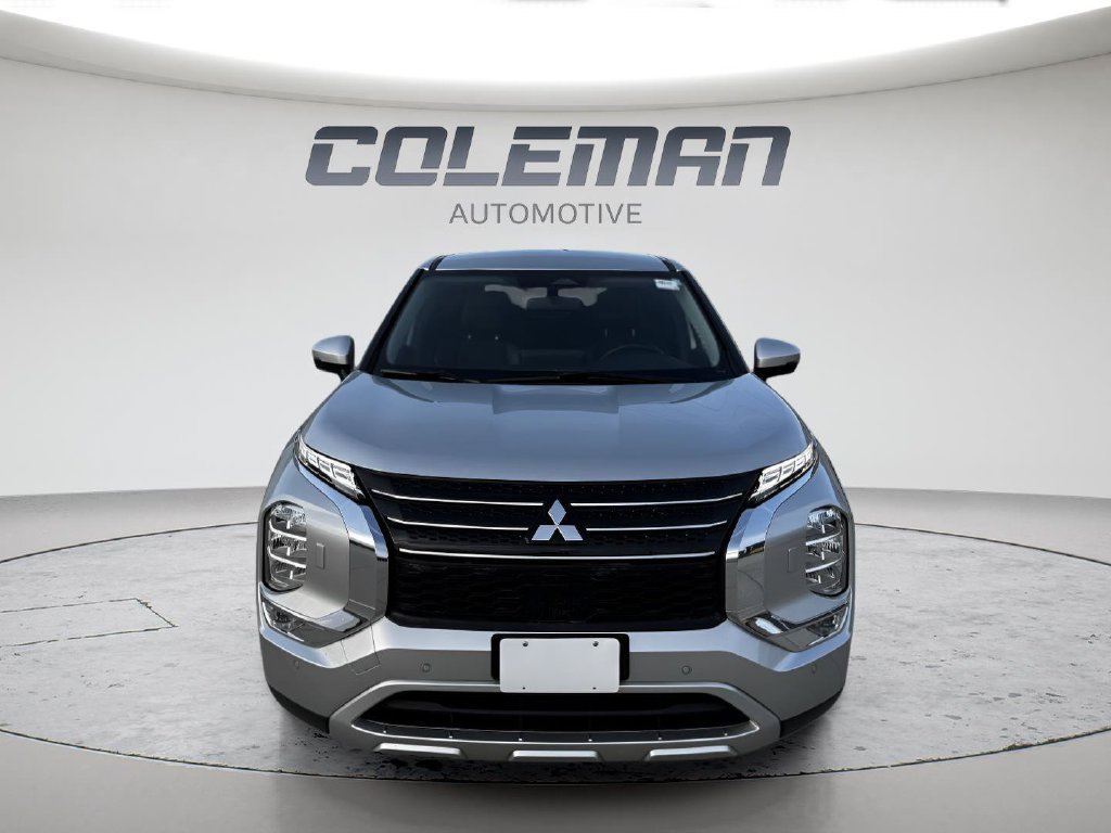Used 2024 Mitsubishi Outlander SE AWD/4WD image 7