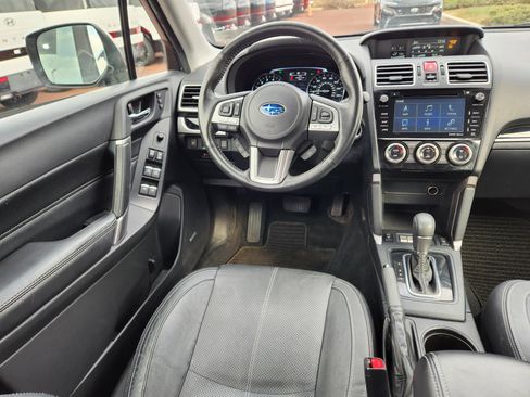 Used 2018 Subaru Forester 2.5i Touring w/ Popular Package #2 image 14