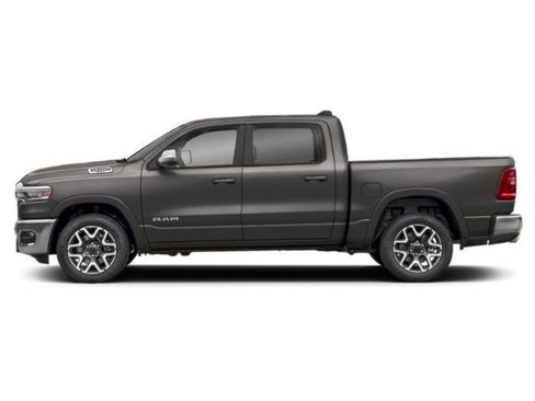 Used 2025 RAM 1500 Laramie AWD/4WD image 3