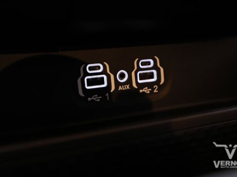 Used 2024 RAM 2500 Big Horn w/ Night Edition image 26