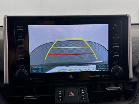 Used 2019 Toyota RAV4 XLE Premium image 22