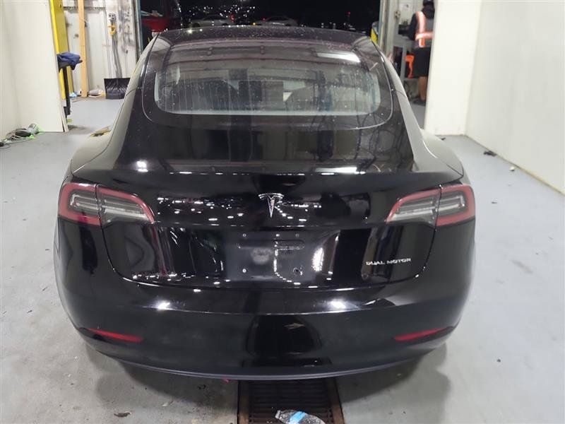 Used 2018 Tesla Model 3 Long Range AWD/4WD image 5