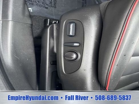 Used 2024 Chevrolet TrailBlazer RS w/ Driver Confidence Package AWD/4WD image 19