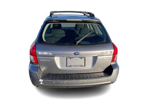 Used 2008 Subaru Outback 2.5i L.L. Bean image 4