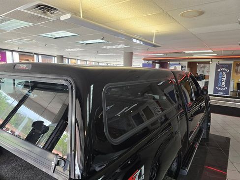 Used 2011 GMC Sierra 1500 SLE w/ All-Terrain Package image 30