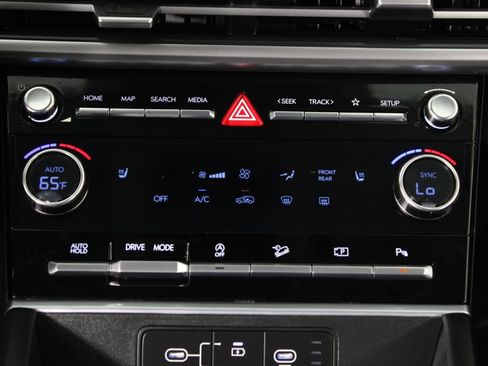 Certified 2026 Hyundai Santa Fe SEL FWD image 23
