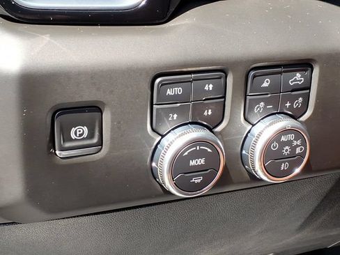 Used 2025 GMC Sierra 1500 Denali Ultimate AWD/4WD image 26