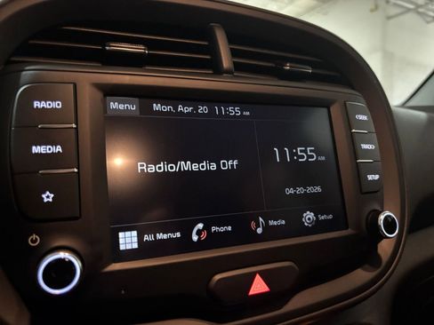 Used 2025 Kia Soul LX w/ LX Technology Package image 20