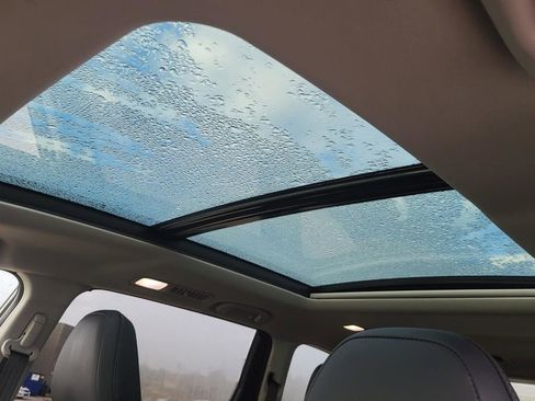 New 2026 Subaru Ascent Limited image 9