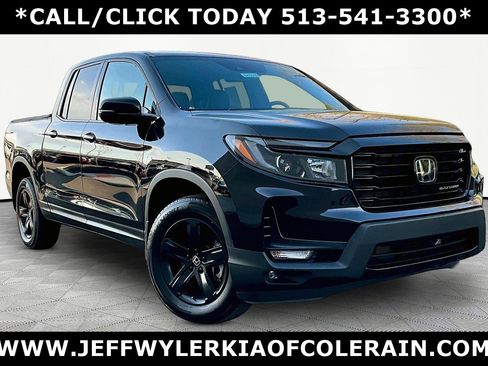 Used 2023 Honda Ridgeline Black Edition image 3
