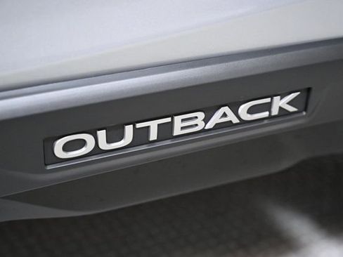 Used 2025 Subaru Outback Premium w/ Popular Package #1A image 14