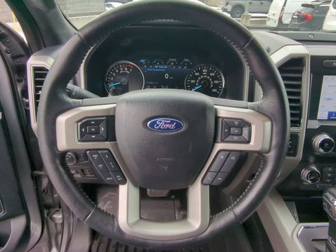 Certified 2020 Ford F150 Lariat w/ Equipment Group 502A Luxury image 29