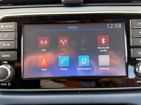 Used 2023 Nissan Versa SV image 22