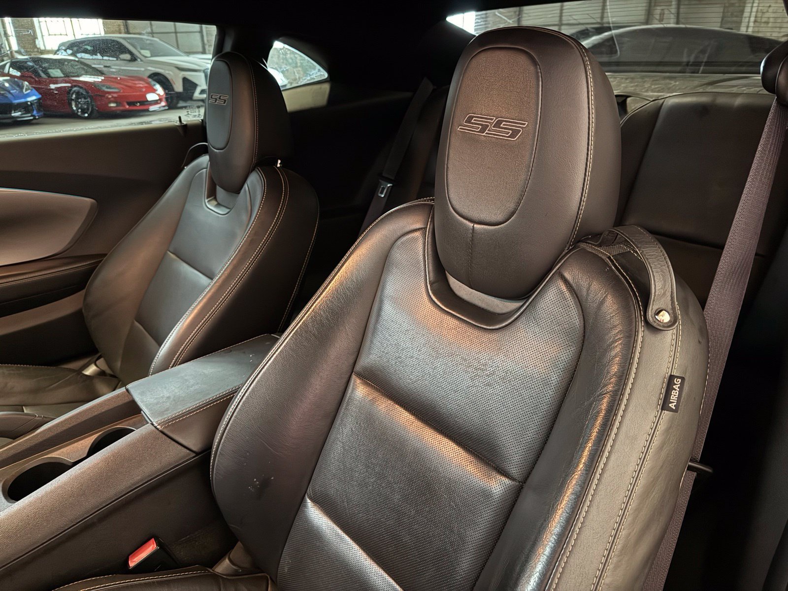 Used 2015 Chevrolet Camaro SS w/ SS Performance Package RWD image 3