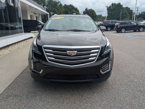 Used 2018 Cadillac XT5 Luxury w/ Driver Awareness Package FWD image 11