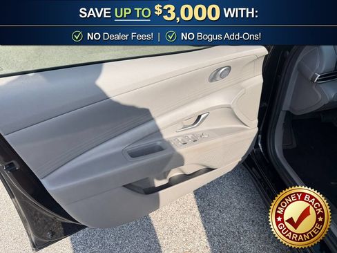 Used 2023 Hyundai Elantra Blue FWD image 14