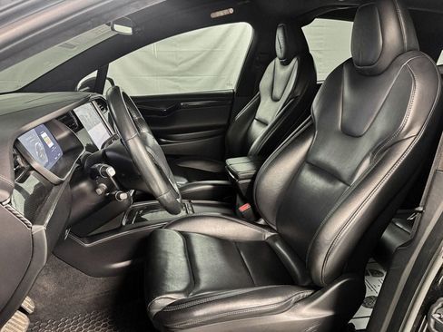 Used 2021 Tesla Model X Long Range AWD/4WD image 9