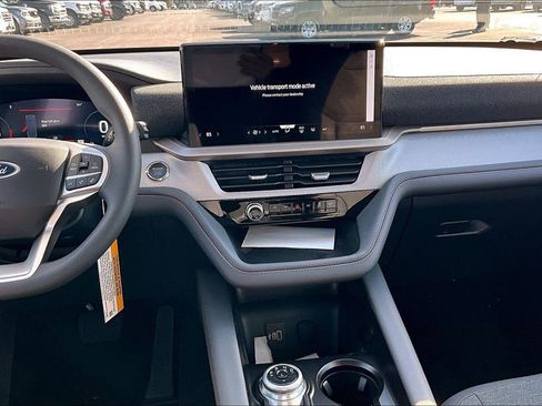 New 2026 Ford Explorer Active image 7