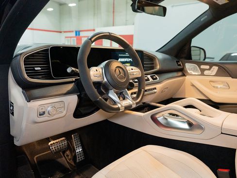 Used 2021 Mercedes-Benz GLS 63 AMG 4MATIC image 23