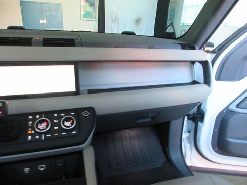 Used 2024 Land Rover Defender 110 S AWD/4WD image 49