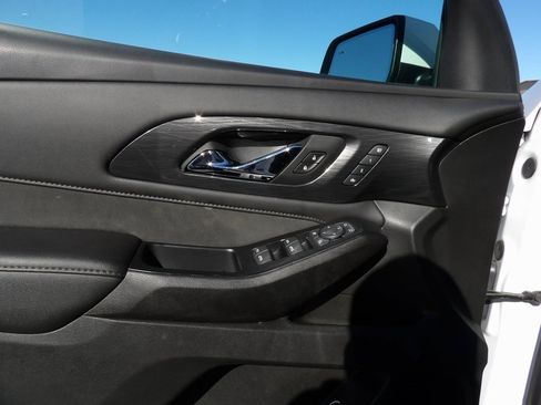 Used 2022 Chevrolet Traverse High Country w/ LPO, Floor Liner Package image 10