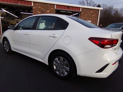Used 2023 Kia Rio LX image 14