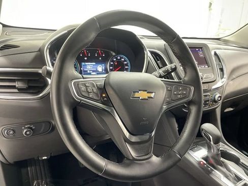 Used 2024 Chevrolet Equinox LT AWD/4WD image 14