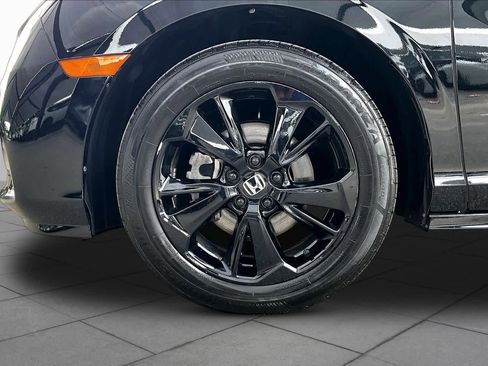 Used 2024 Honda Odyssey Sport image 11