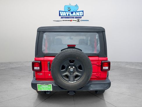 Certified 2020 Jeep Wrangler Sport AWD/4WD image 4