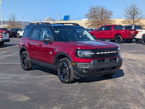 New 2025 Ford Bronco Sport Outer Banks w/ Outer Banks Tech Package+ AWD/4WD image 3