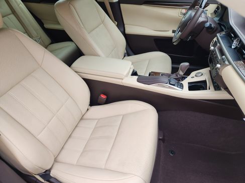 Used 2017 Lexus ES 350 image 15