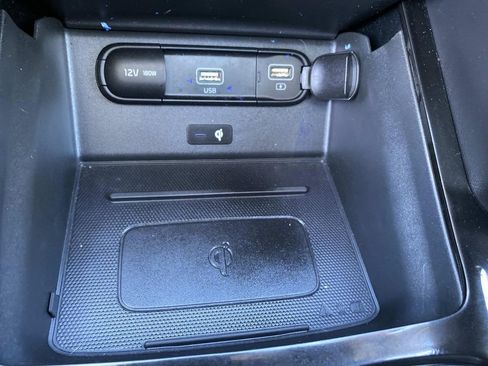 Used 2022 Kia Telluride EX w/ EX Premium Package AWD/4WD image 15