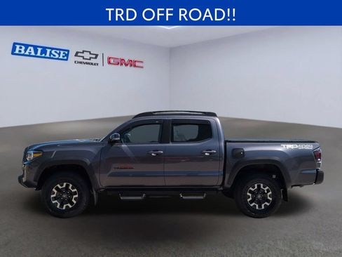 Used 2023 Toyota Tacoma TRD Off-Road AWD/4WD image 7