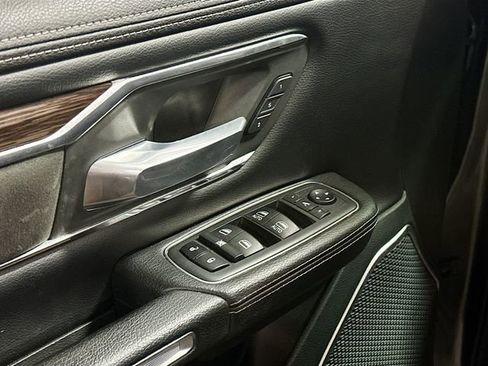 Used 2019 RAM 1500 Laramie image 19