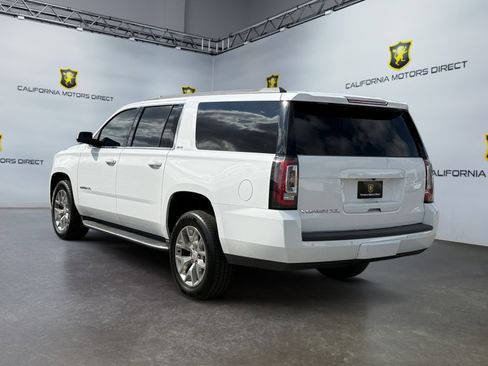Used 2020 GMC Yukon XL SLE w/ SLE Value Package RWD image 3