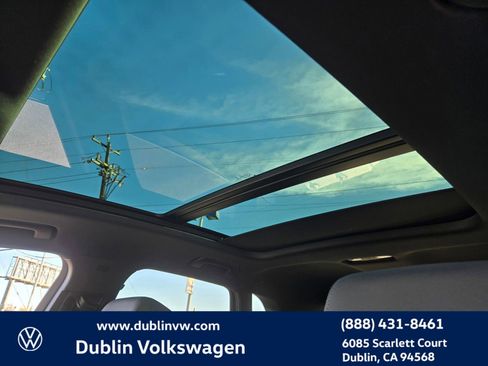 Used 2023 Audi Q3 2.0T Premium image 16