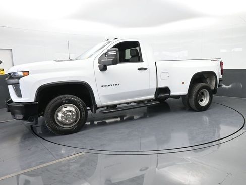 Used 2020 Chevrolet Silverado 3500 W/T w/ WT Convenience Package image 2
