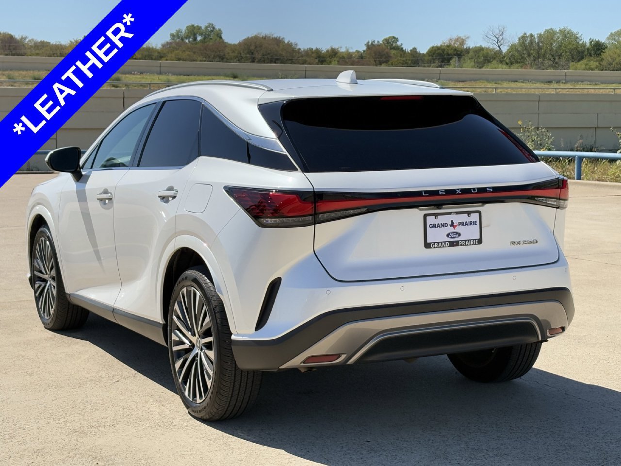 Used 2023 Lexus RX 350 Premium Plus FWD image 6