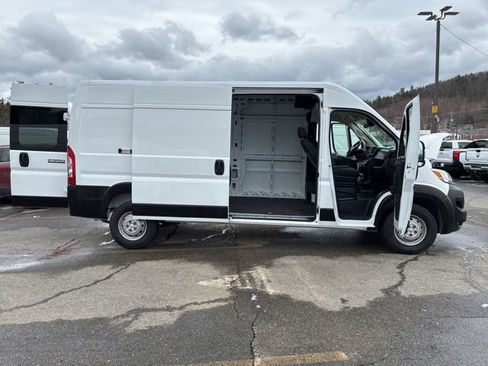 Used 2023 RAM ProMaster 2500 FWD image 19