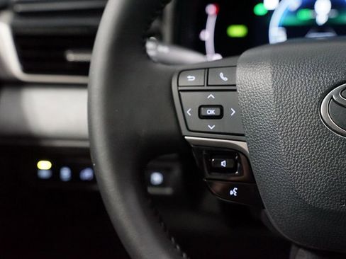 Certified 2025 Toyota Camry LE image 14