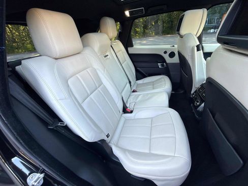 Used 2022 Land Rover Range Rover Sport HSE Silver Edition AWD/4WD image 30