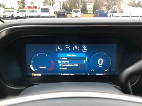 Used 2025 Ford F250 Platinum w/ Platinum Plus Package image 18