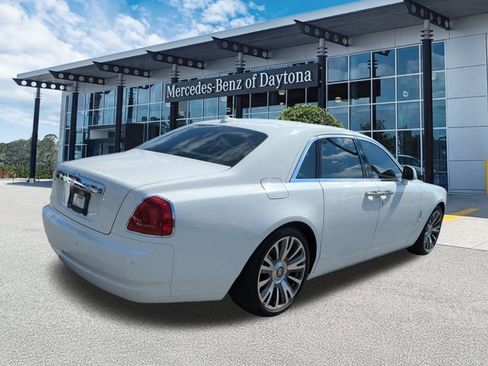 Used 2016 Rolls-Royce Ghost image 4
