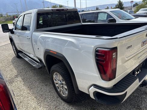 Used 2024 GMC Sierra 3500 Denali w/ Denali Reserve Package AWD/4WD image 5