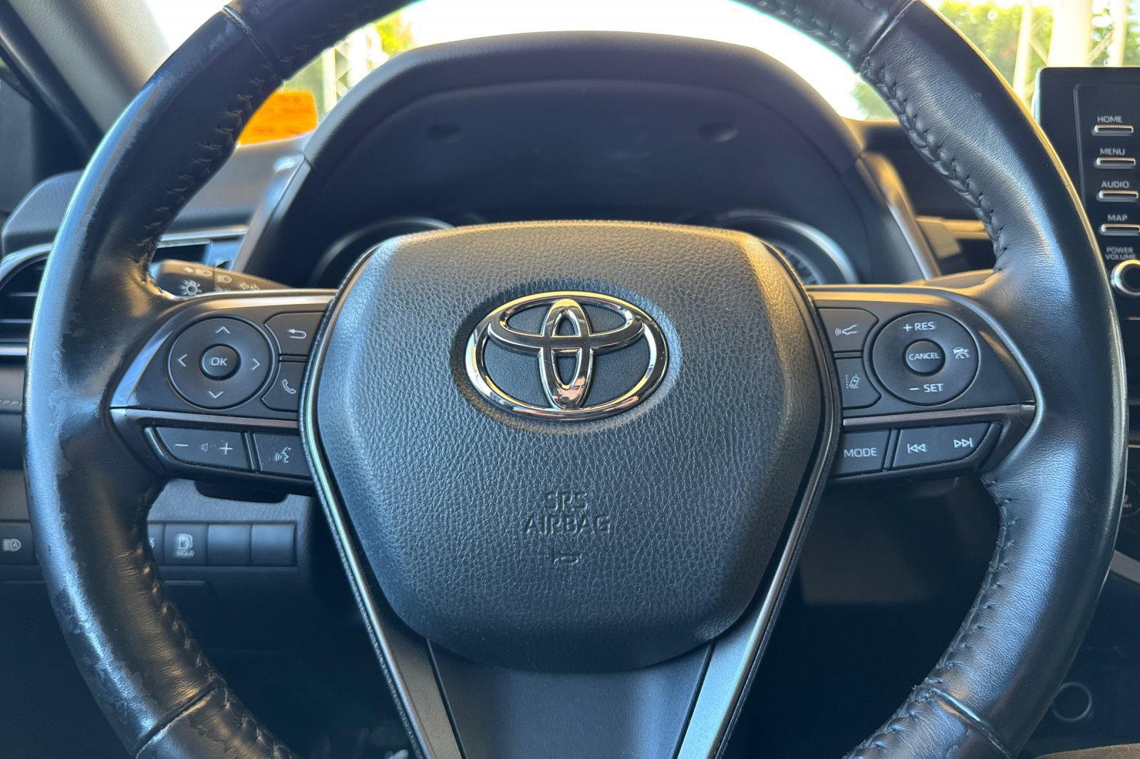 Used 2024 Toyota Camry SE FWD image 25
