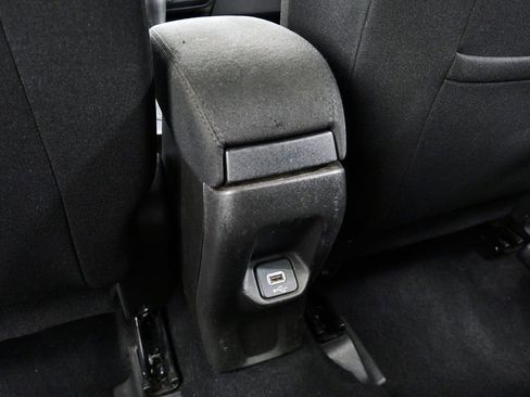 Used 2021 Jeep Renegade Latitude AWD/4WD image 19
