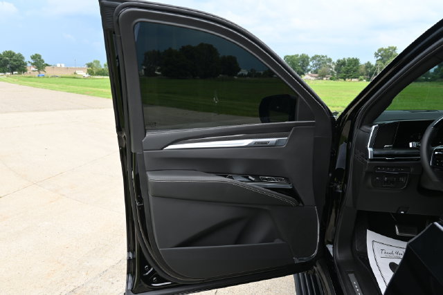 Used 2026 Cadillac Escalade V AWD/4WD image 27