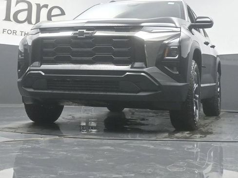 New 2026 Chevrolet Equinox ACTIV w/ Convenience Package III FWD image 34
